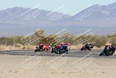 media/Dec-06-2025-CVMA (Sat) [[4a896cc04c]]/Race 4-Formula Middleweight/